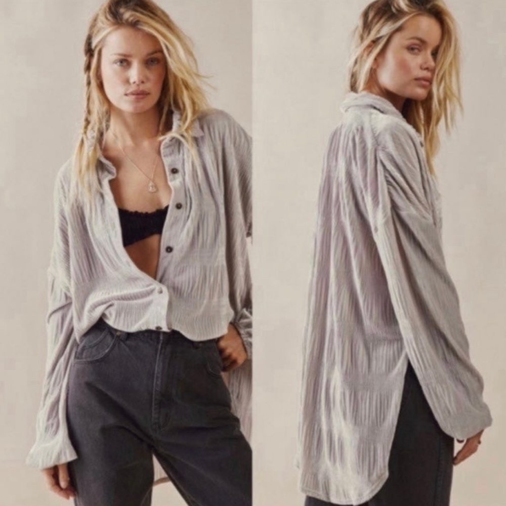 New with tags Free People 'My Best Top' high low style Velvet tunic in winter
